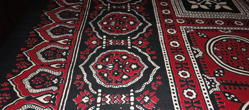 Top handicrafts in Pakistan - Ajrak Prints