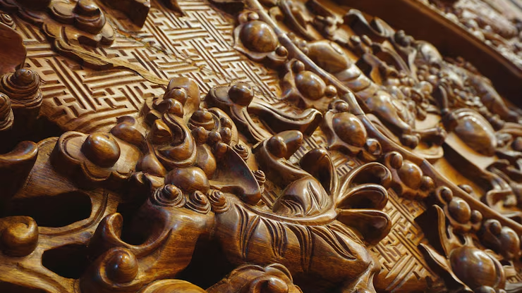 Top handicrafts in Pakistan - Wood Carvings