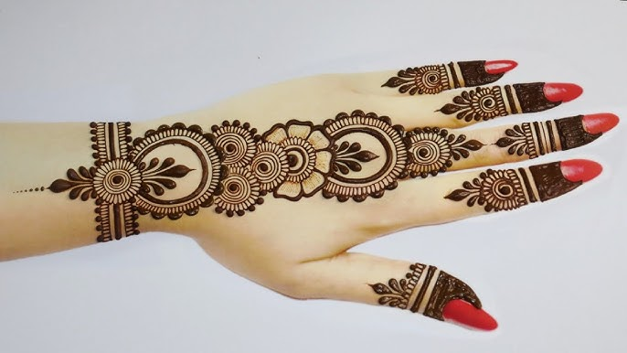 Mehndi Designs for Festivals and Family Gatherings